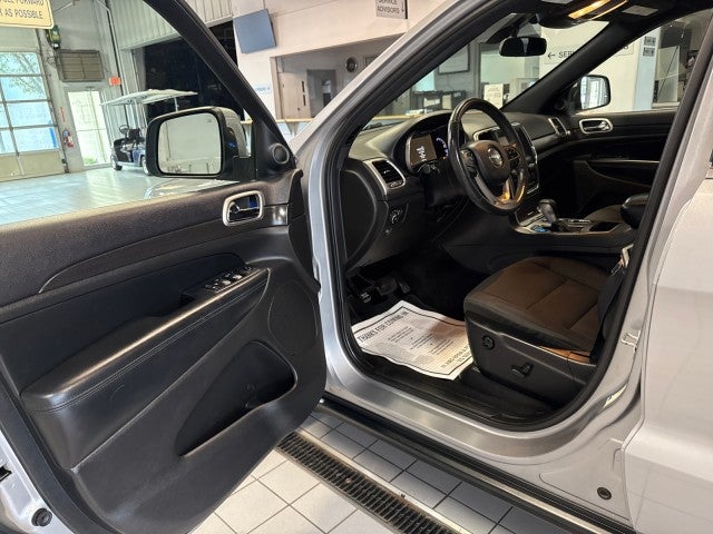 2018 Jeep Grand Cherokee Laredo E