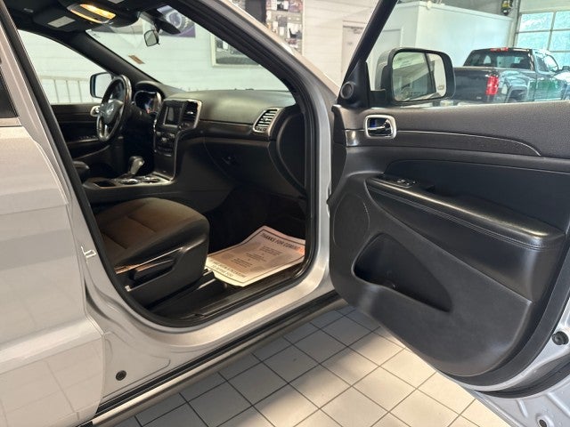 2018 Jeep Grand Cherokee Laredo E
