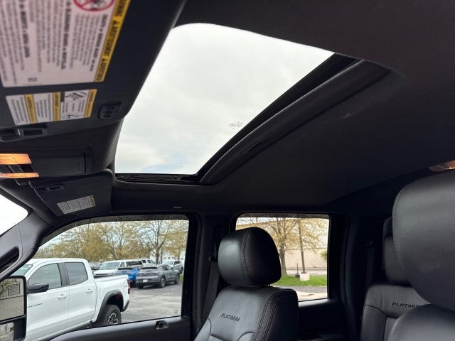 2015 Ford Super Duty F-250 SRW Lariat