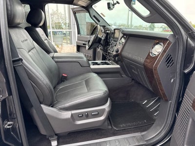 2015 Ford Super Duty F-250 SRW Lariat