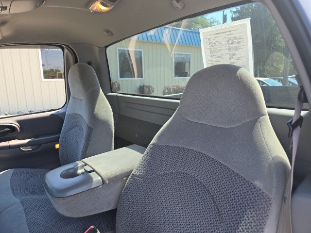 2000 Ford F-150 XL