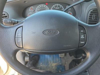 2000 Ford F-150 XL