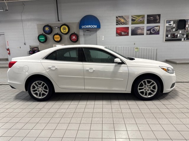 Used 2015 Chevrolet Malibu 1LT with VIN 1G11C5SL7FU150455 for sale in Oregon, OH