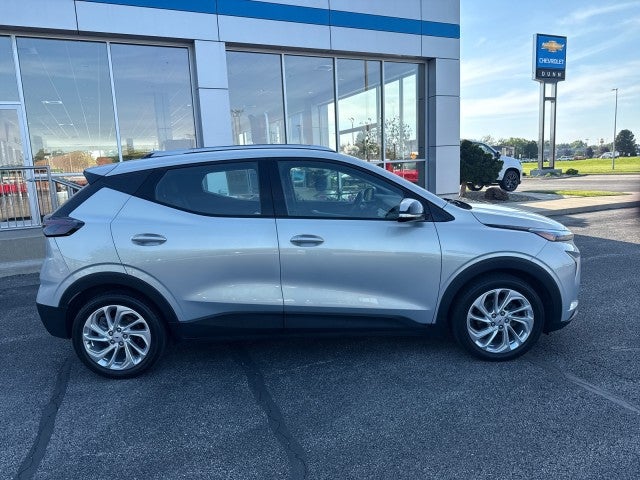 Used 2023 Chevrolet Bolt EUV LT with VIN 1G1FY6S06P4131710 for sale in Oregon, OH