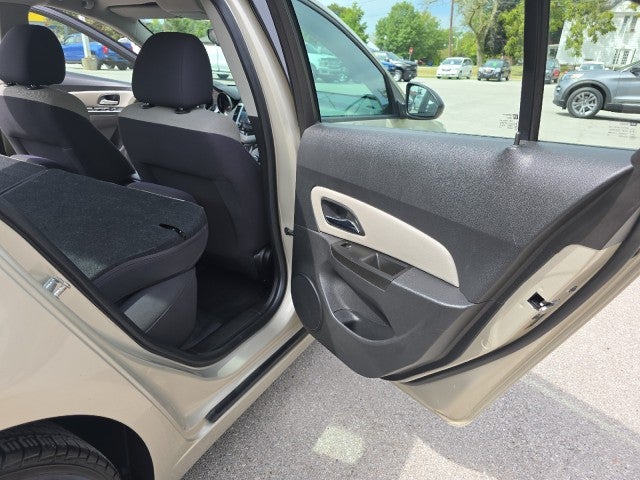 2014 Chevrolet Cruze LS