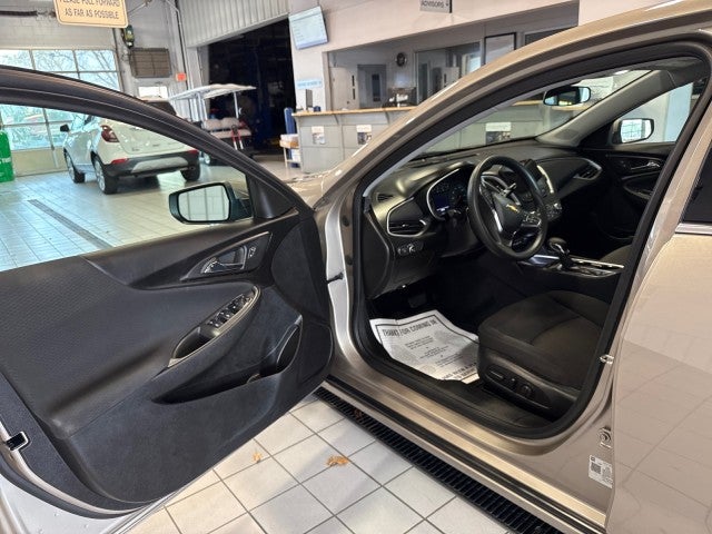 2025 Chevrolet Malibu 1LT