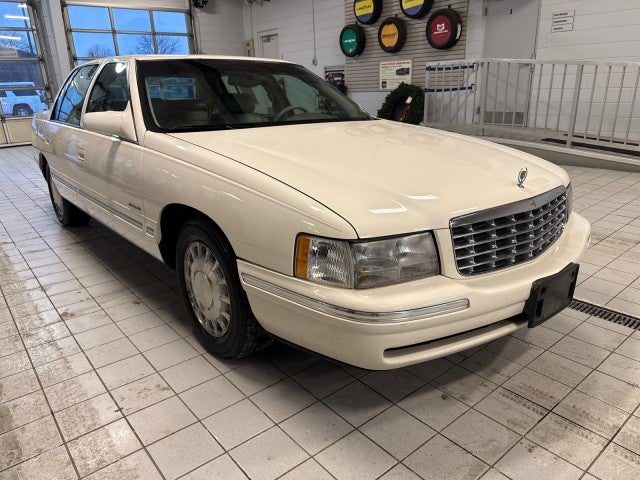 1998 Cadillac DeVille Base