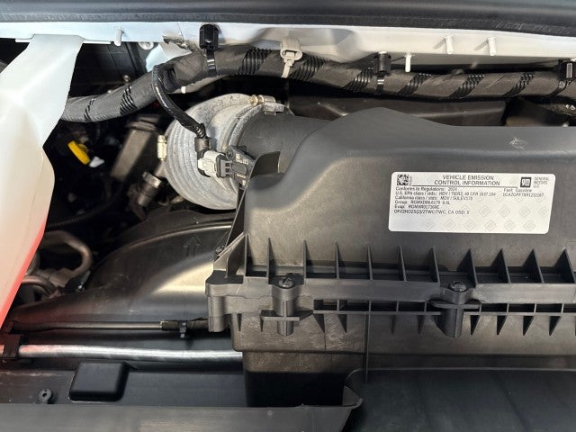 2024 Chevrolet Express Passenger 3500 1LT