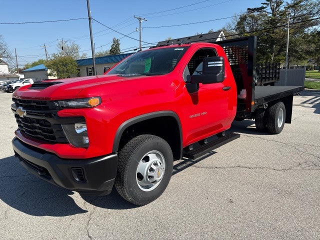2025 Chevrolet Silverado 3500 HD Chassis Cab Work Truck