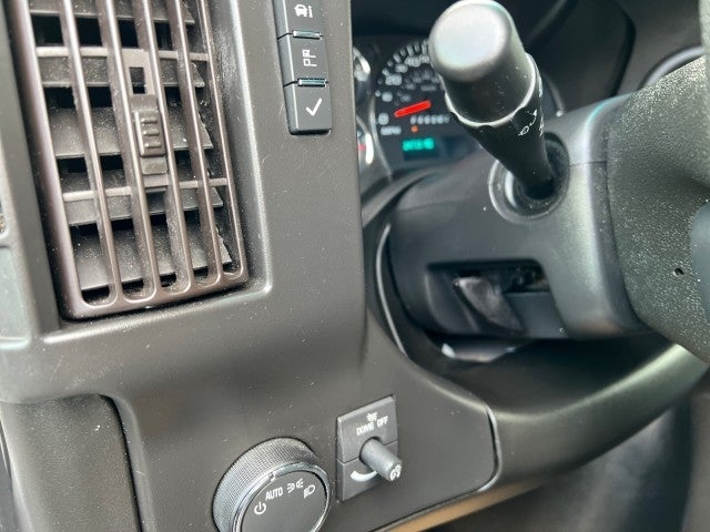 2022 Chevrolet Express Cargo 2500 WT