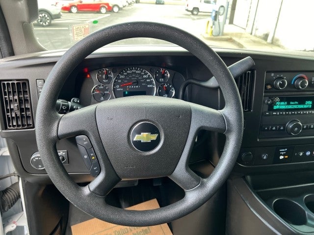 2022 Chevrolet Express Cargo 2500 WT