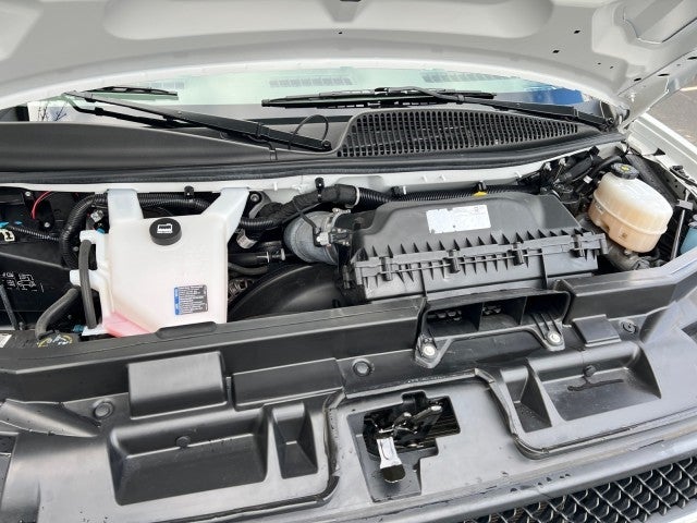 2022 Chevrolet Express Cargo 2500 WT