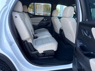 2022 Chevrolet Traverse LS