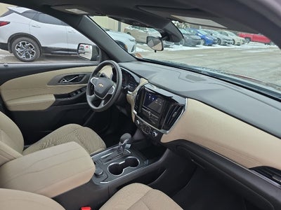 2023 Chevrolet Traverse LS