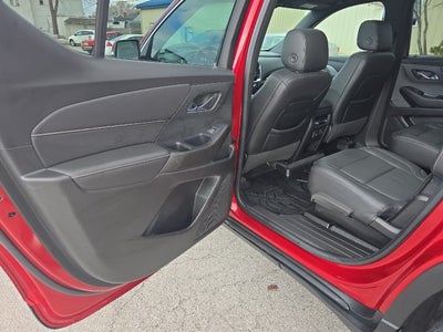 2022 Chevrolet Traverse LT Leather