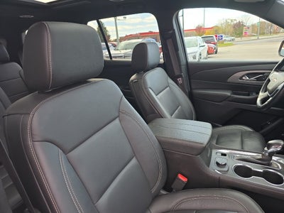2022 Chevrolet Traverse LT Leather