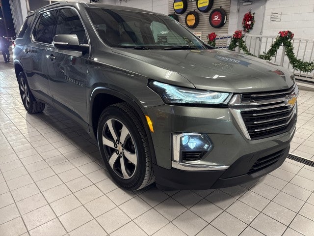 2023 Chevrolet Traverse LT Leather