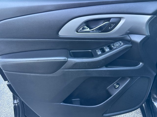 2024 Chevrolet Traverse Limited LT Cloth