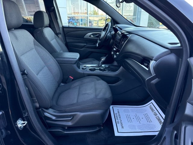 2024 Chevrolet Traverse Limited LT Cloth