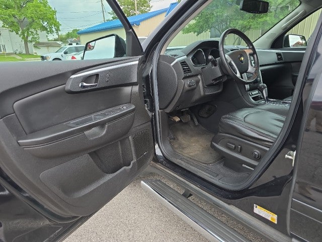 2011 Chevrolet Traverse LT w/2LT