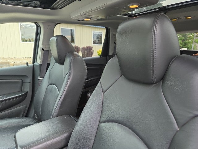 2011 Chevrolet Traverse LT w/2LT