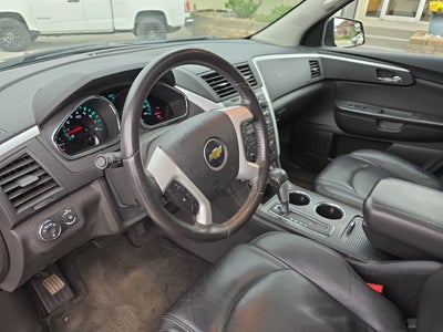 2011 Chevrolet Traverse LT w/2LT