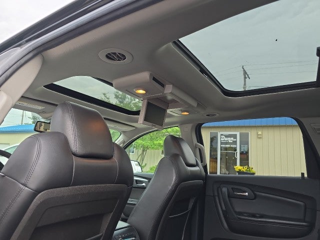 2011 Chevrolet Traverse LT w/2LT