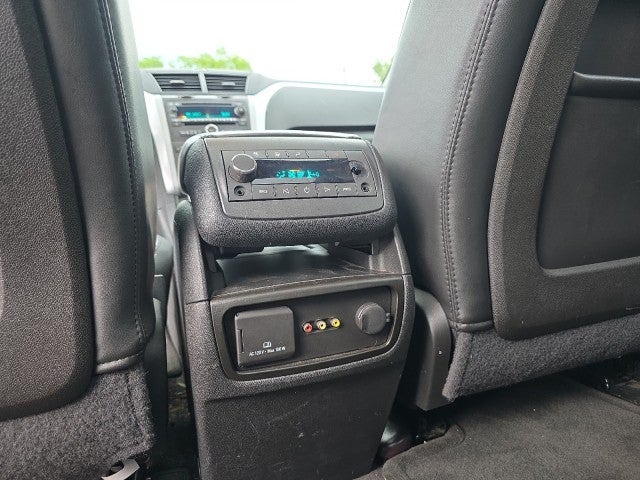 2011 Chevrolet Traverse LT w/2LT