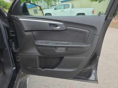 2011 Chevrolet Traverse LT w/2LT