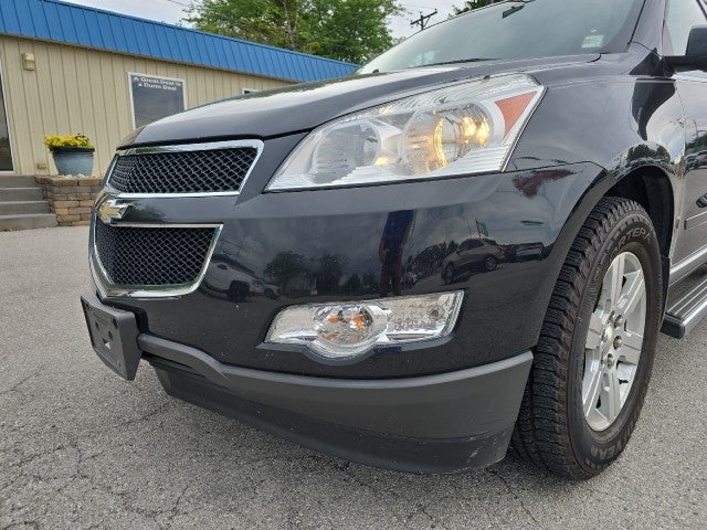 2011 Chevrolet Traverse LT w/2LT