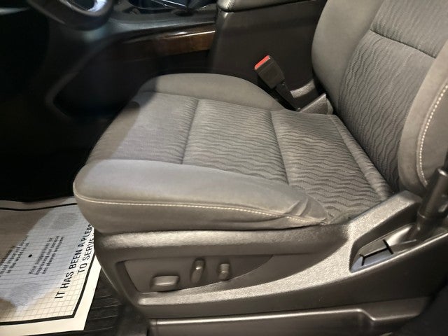 2015 Chevrolet Suburban LS