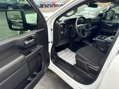 2025 GMC Sierra 2500 HD Pro