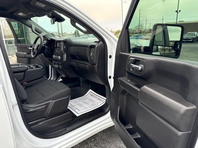 2025 GMC Sierra 2500 HD Pro