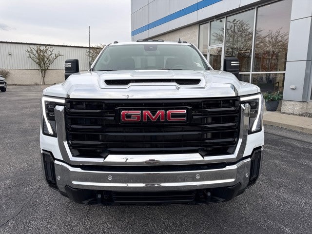 2025 GMC Sierra 2500 HD Pro