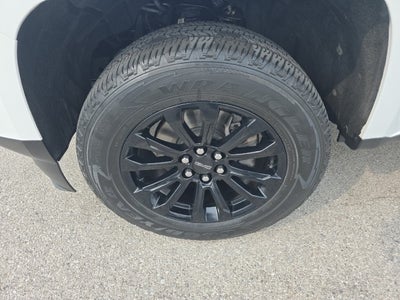 2022 GMC Canyon Elevation Standard