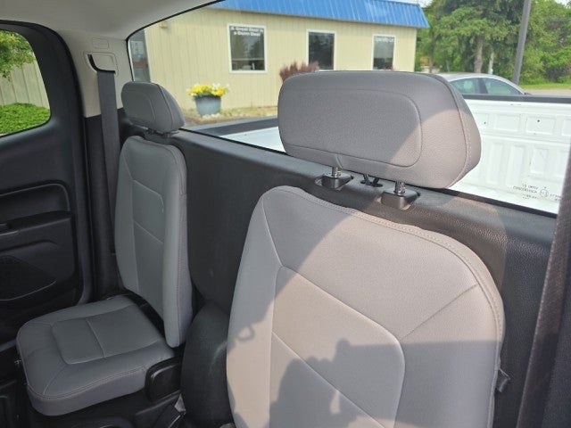 2022 GMC Canyon Elevation Standard