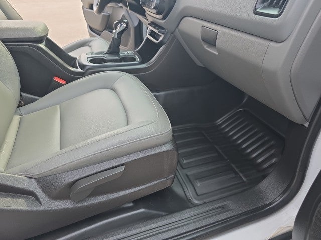 2022 GMC Canyon Elevation Standard