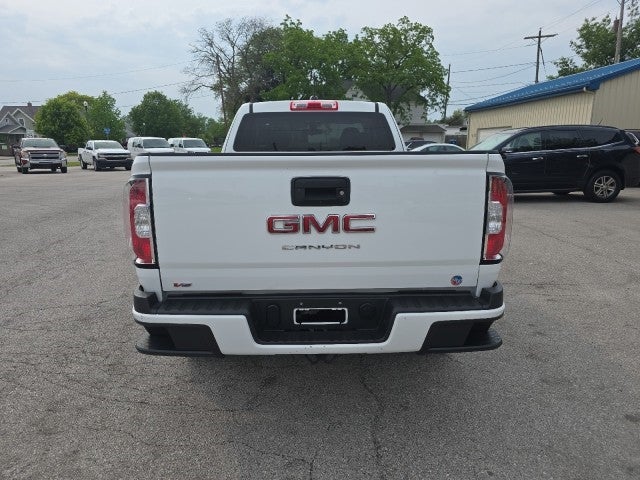 2022 GMC Canyon Elevation Standard