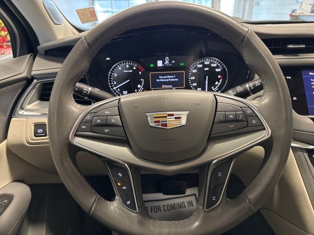 2023 Cadillac XT5 Premium Luxury
