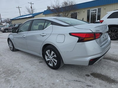 2022 Nissan Altima 2.5 S