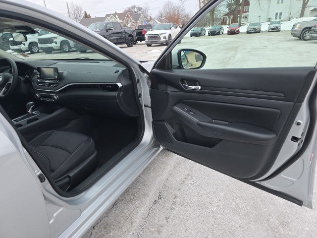 2022 Nissan Altima 2.5 S