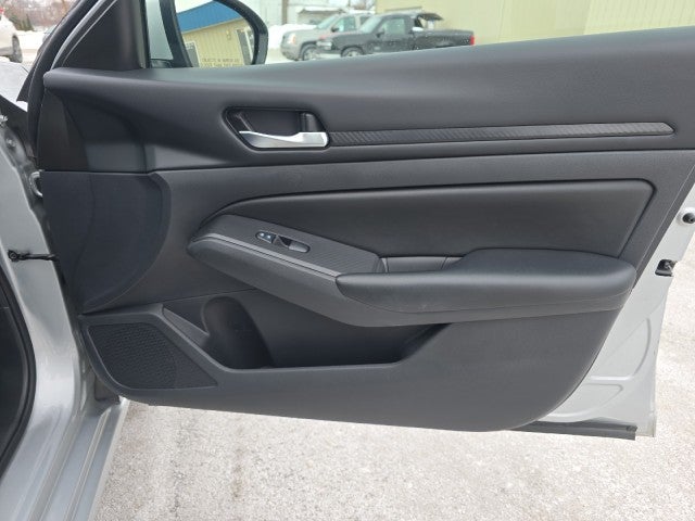 2022 Nissan Altima 2.5 S