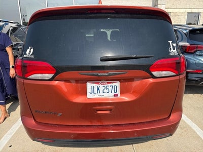 2018 Chrysler Pacifica Touring L