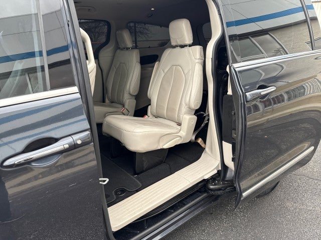 2019 Chrysler Pacifica Touring L Plus