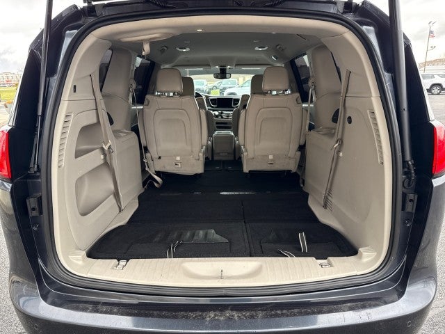 2019 Chrysler Pacifica Touring L Plus