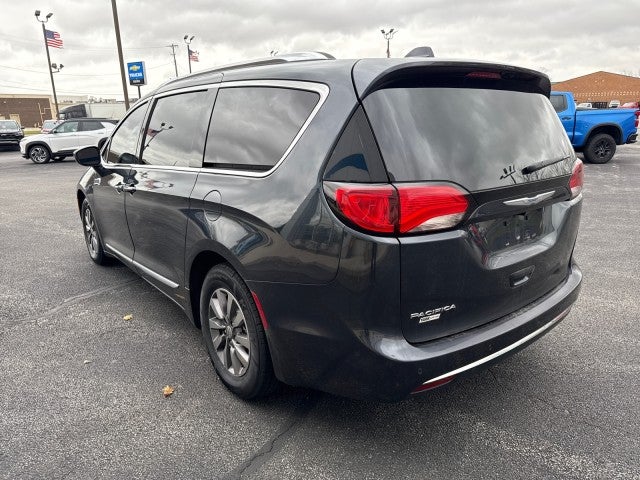 2019 Chrysler Pacifica Touring L Plus