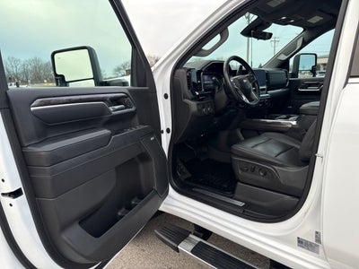 2024 Chevrolet Silverado 3500 HD LTZ