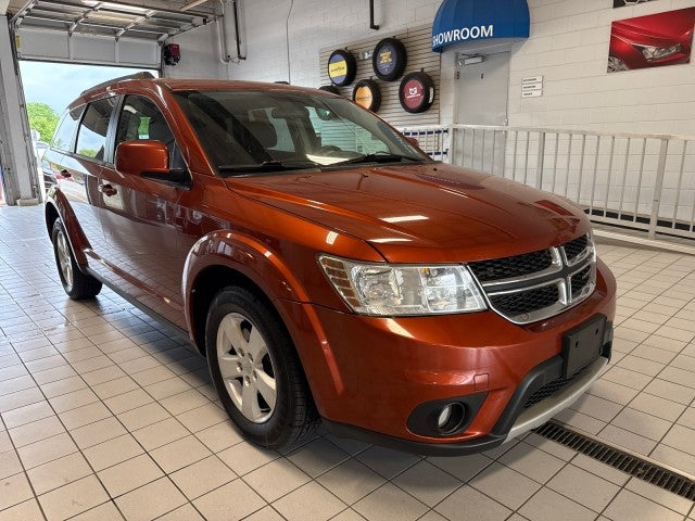 2012 Dodge Journey SXT FWD's photo