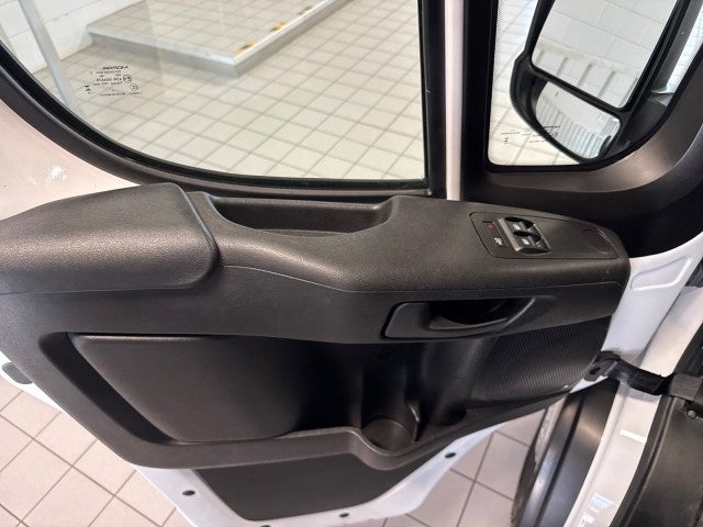2023 RAM ProMaster Cargo Van 2500 LOW ROOF 136