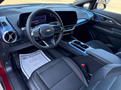2025 Chevrolet Equinox EV LT